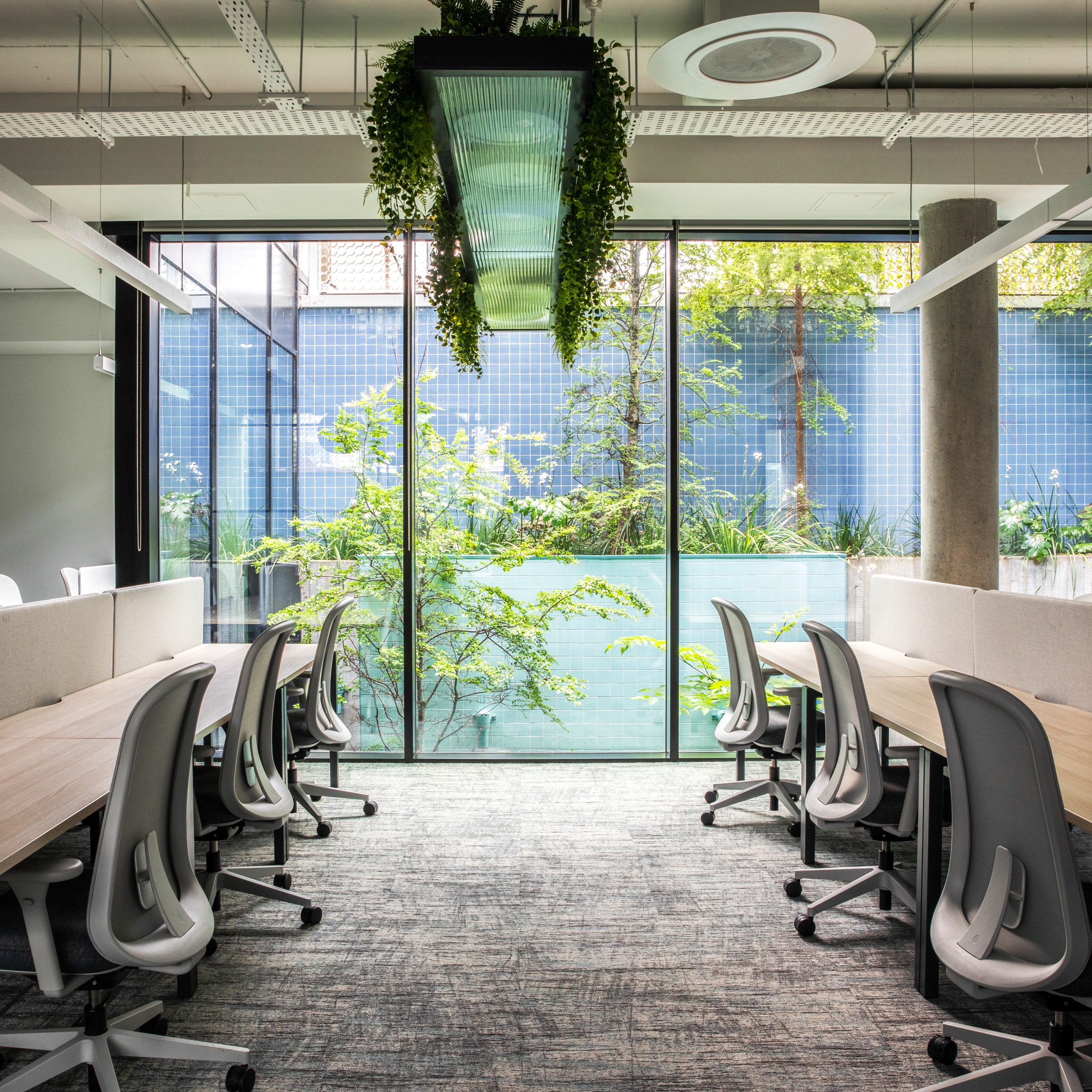 Glandore: Enabling Companies to Harness the Potential of Dynamic Workspaces