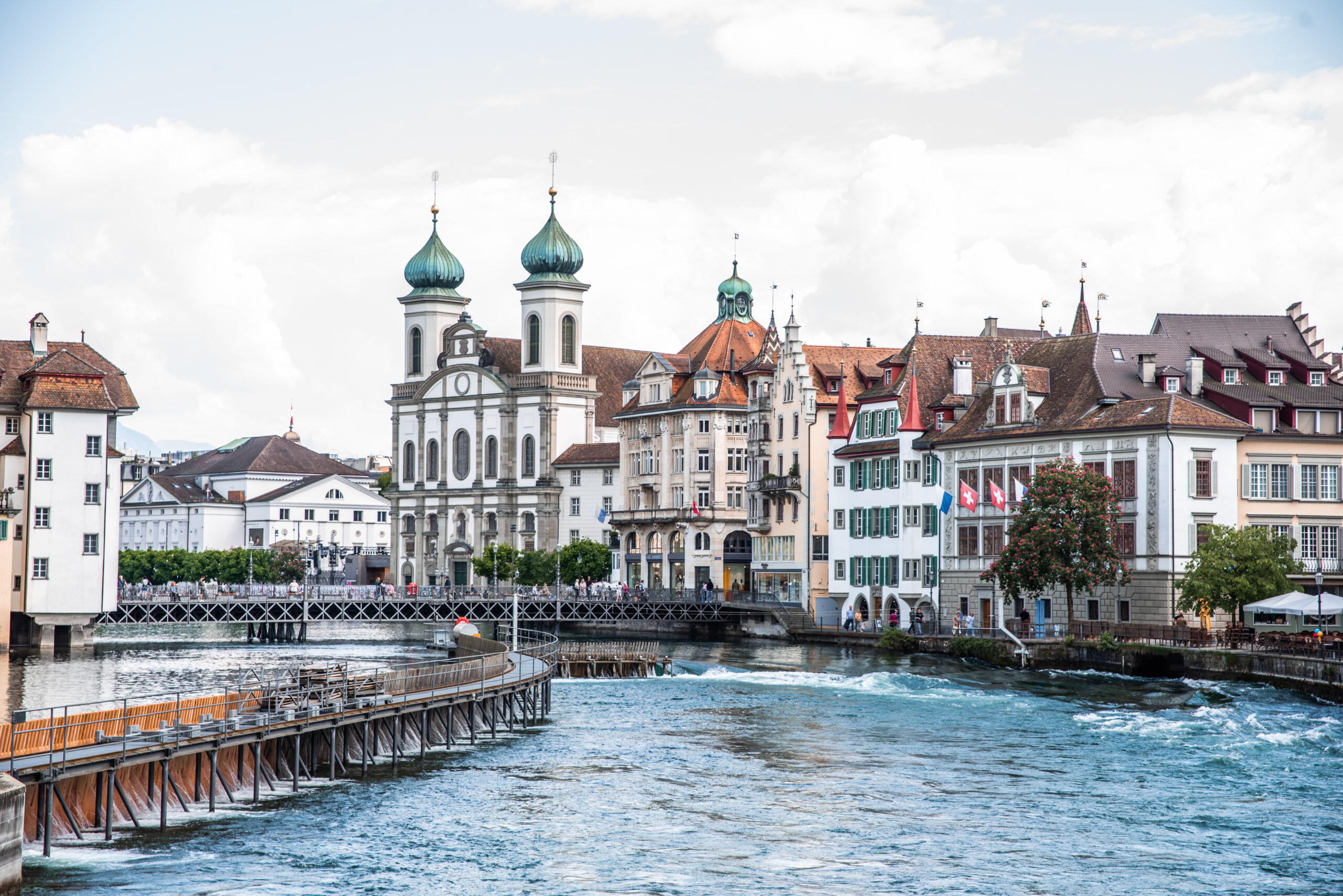 Lucerne: Switzerland in a Nutshell – Discover the Country’s Cultural Heart